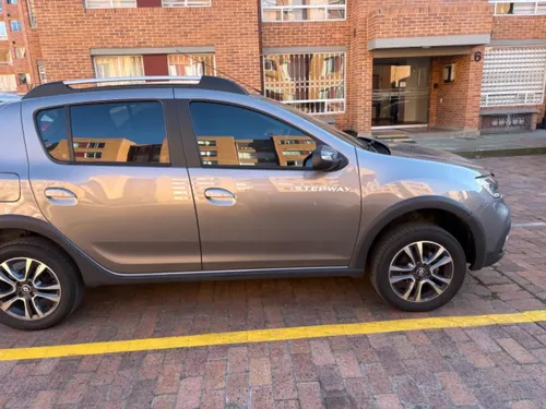 Renault Stepway 1.6 Intens Cvt