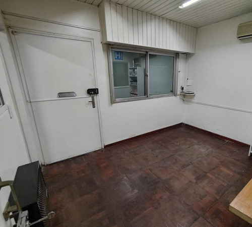 Imagen 4 de 16 de Venta Galpón De 500 Mts, Con Oficinas En Lomas Del Mirador