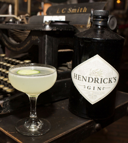 Imagen 6 de 8 de Gin Hendricks Small Batch Hand Crafted 700ml Escocia