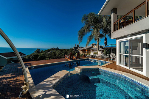 Imagem 10 de 30 de Casa À Venda Alto Padrão Com Uma Das Melhores Vistas De Bombinhas Localizada No Condomínio Panorâmico Em Bombinhas/sc Cód 729 - Sc - Ca0005_boavis