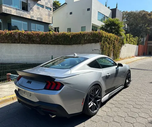 Ford Mustang Rtr