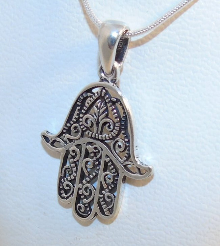Imagen 4 de 9 de Conjunto Mano Fátima Calada Plata 925 29x22mm + Cadena