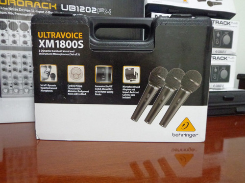 1 Kit Com 3 Mics Behringer Xm1800s Microfone (novo)