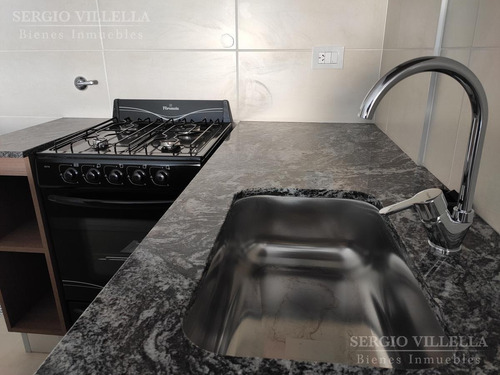 Imagen 4 de 15 de Departamento Monoambiente Amplio Con Balcón - Centro, Rosario.