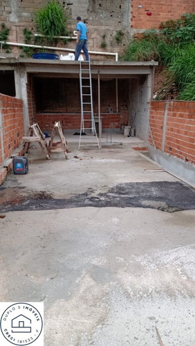 Imagem 2 de 11 de Imóvel Em Francisco Morato / Jardim Nossa Senhora Aparecida / A 10 Minutos Do Centro De Francisco Morato. - 149 - 70193642