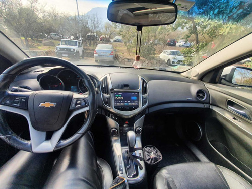 Imagen 9 de 17 de Chevrolet Cruze 2.0 Diesel Diesel 2.0 Ls Full