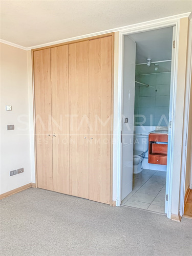 Departamento En Venta De 2 Dorm. En Concepción