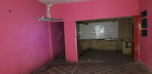 Imagen 11 de 11 de Balcarce Al 800 Excelente Para Bar O Confiteria