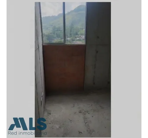 Apartamento En Obra Gris Con Precio De Oportunidad(mls#252096)