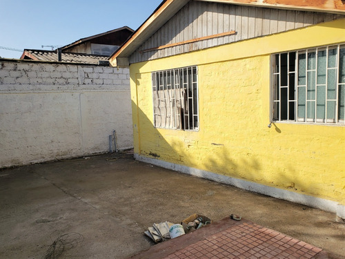 Imagen 15 de 18 de Metro Las Rejas: 3 Dorm, 1 Baño, Patio Y Estacionamiento
