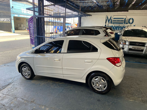 Chevrolet Onix 1.0 Ls 5p