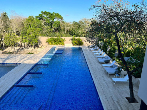 Terrenos En Venta En Compostela Privada De Alto Lujo, Zona Country Club En Mérida,yucatán