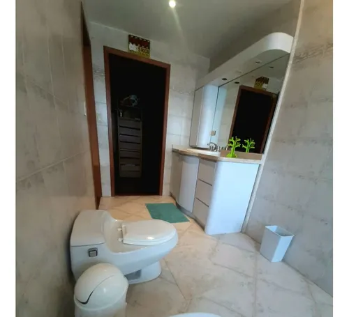 Elegante Penthouse En La Tahona