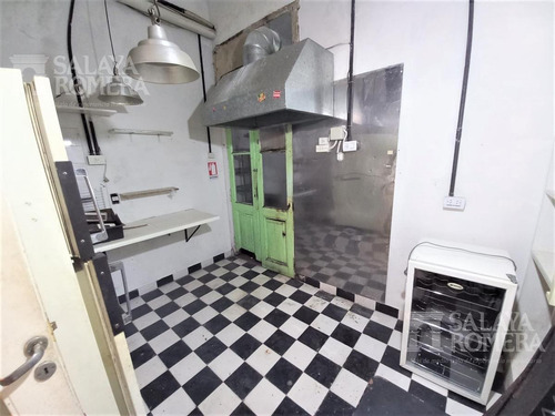 Imagen 5 de 9 de Local A La Calle Apto Gastronómico En La Isla- Recoleta