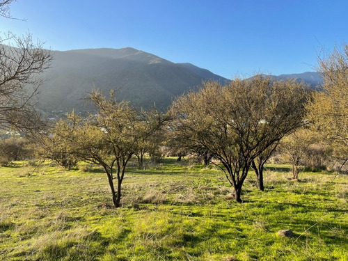 Parcela De 5.686 M² En Reserva Curacaví Con Empalmes Listos