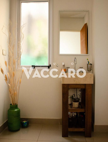 Casa 4 Dormitorios Con Piscina En Barrio Cerrado