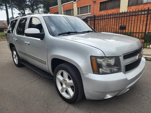 Chevrolet Tahoe 5.3 Lt