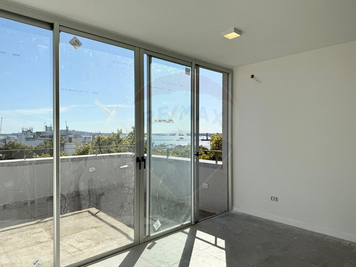 Venta Apartamento 1 Dormitorio Y Terraza Centro