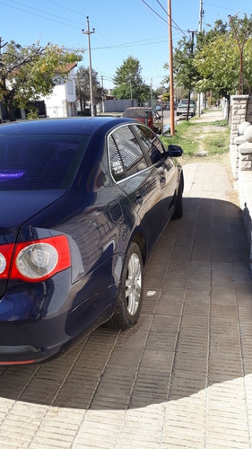 Volkswagen Vento 2.5 Advance 170cv 2008
