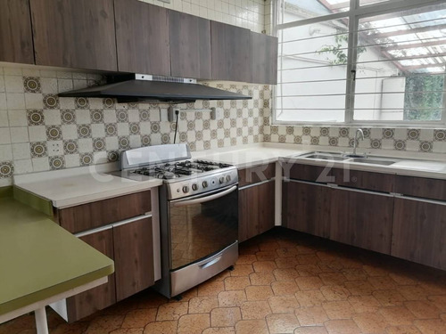 Casa En Venta En Parque San Andrés Coyoacán Cdmx