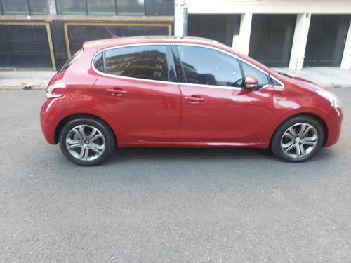 Imagen 18 de 25 de Peugeot 208 2014 1.6 Feline Pack Cuir