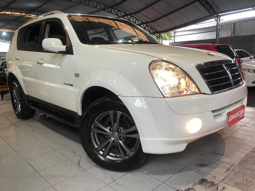Imagem 5 de 15 de Ssangyong Rexton Ii 270 4x4 Xdi 2.7 4p 2010