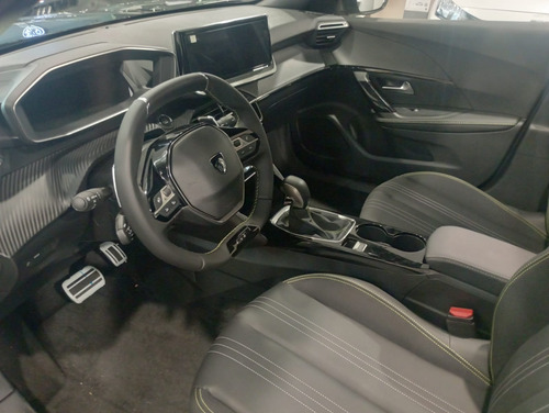 Peugeot 2008 1.0T Gt