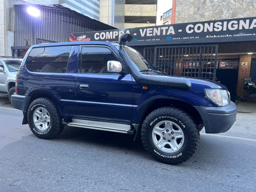 Imagen 7 de 12 de Toyota Meru 2008