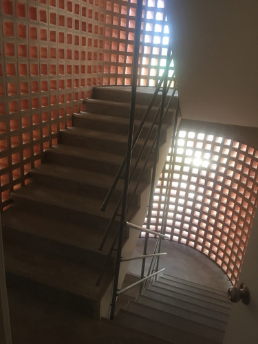 Imagen 2 de 8 de Apartamento En Venta En Los Chorros