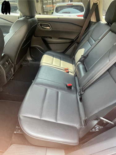 Nissan X-Trail 2.5 Platinum Plus 2 Row Cvt