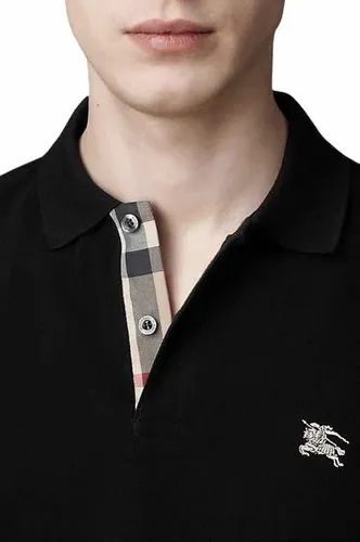 Burberry polo top cuanto cuesta