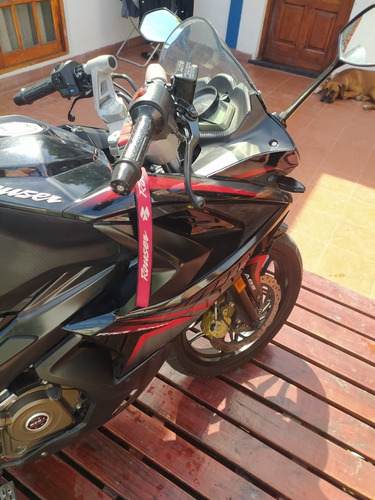 Rouser Rs 200