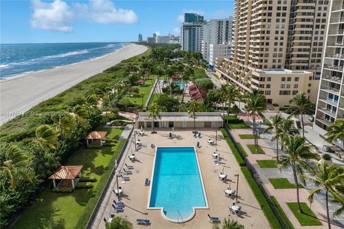 Departamento En Venta Ubicado En 2301 Collins Ave, Miami, Florida