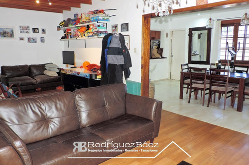 Imagen 3 de 14 de Venta Casa 3 Dormitorios Barbacoa Patio Capurro