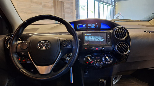 Toyota Etios 1.5 Xls At