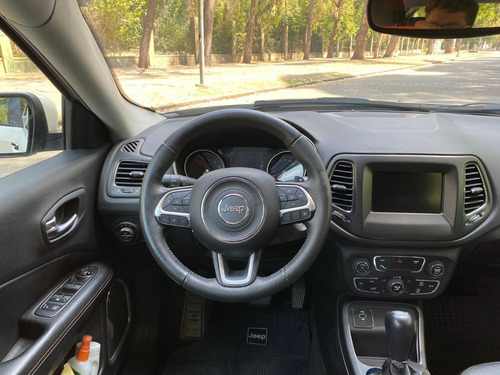 Imagen 19 de 20 de Jeep Compass Longitude 2018