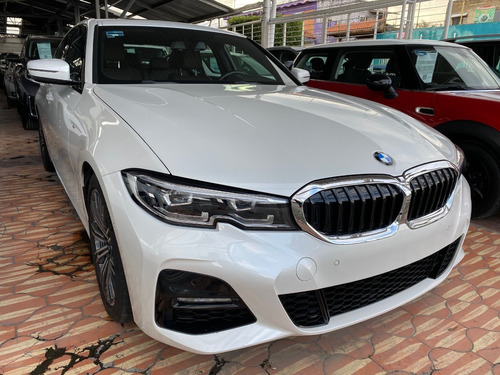 Imagen 12 de 15 de Bmw Serie 3 Sedán 330ia Sport Line Piel Qc 2020