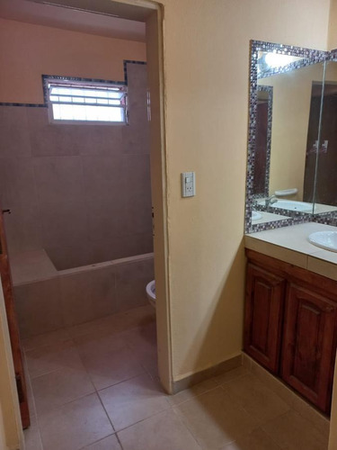 Imagen 9 de 19 de Casa - Unquillo