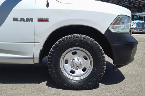Dodge Ram 2500 5.7 Pickup Crew Cab Slt 4x2 Mt