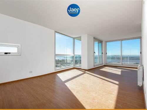 Penthouse Único En La Ciudad Con Enorme Terraza Exclusiva Y Vistas Panoámicas