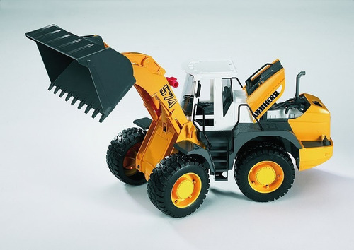 Maquina Liebherr Con Cargador L574 - Bruder Personaje Foto