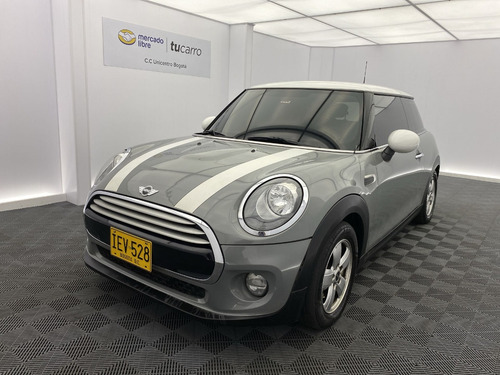 Mini Cooper 1.5 At