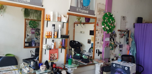 Hermoso Local + Fondo De Comercio - Excelente Ubicación - Funcionando Salón De Belleza