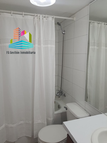 Se Arrienda Departamento Amoblado Central