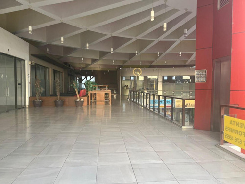 Local En Venta O Renta En La Col. Arbide, Leon, Gto. En Plaza Nicaragua Con Elevador,estacionamiento