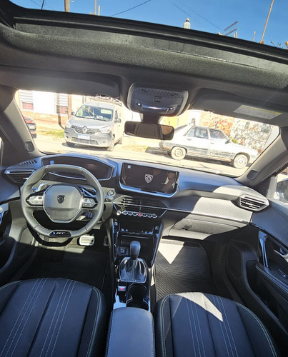 Peugeot 2008 1.0T Gt
