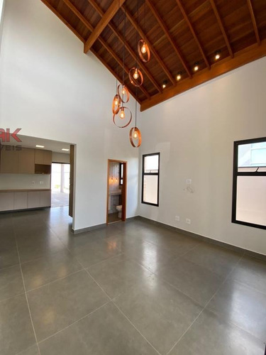 Imagem 6 de 15 de Ref.: 6004 - Casa Condomínio Em Araras Para Venda - V6004