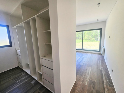 Casa Venta 4 Ambientes Everlinks Lujan Con Piscina