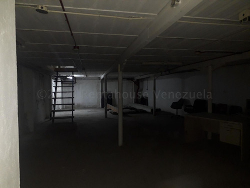 Imagen 2 de 14 de Galpón En Alquiler Mls 22-11528 Guaicaipuro 04143448628