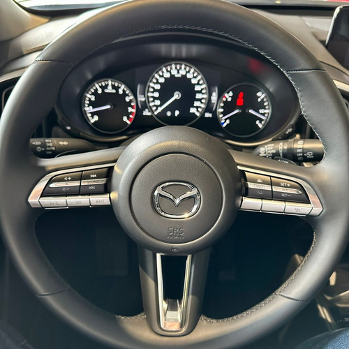 Imagen 6 de 16 de Mazda Cx50 Grand Touring 4x2 Machine Gray